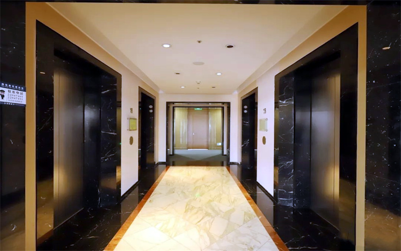 陆家嘴商务广场